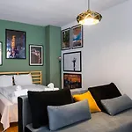 Modern&stylish In Centre By Flat Mаnager Apartment